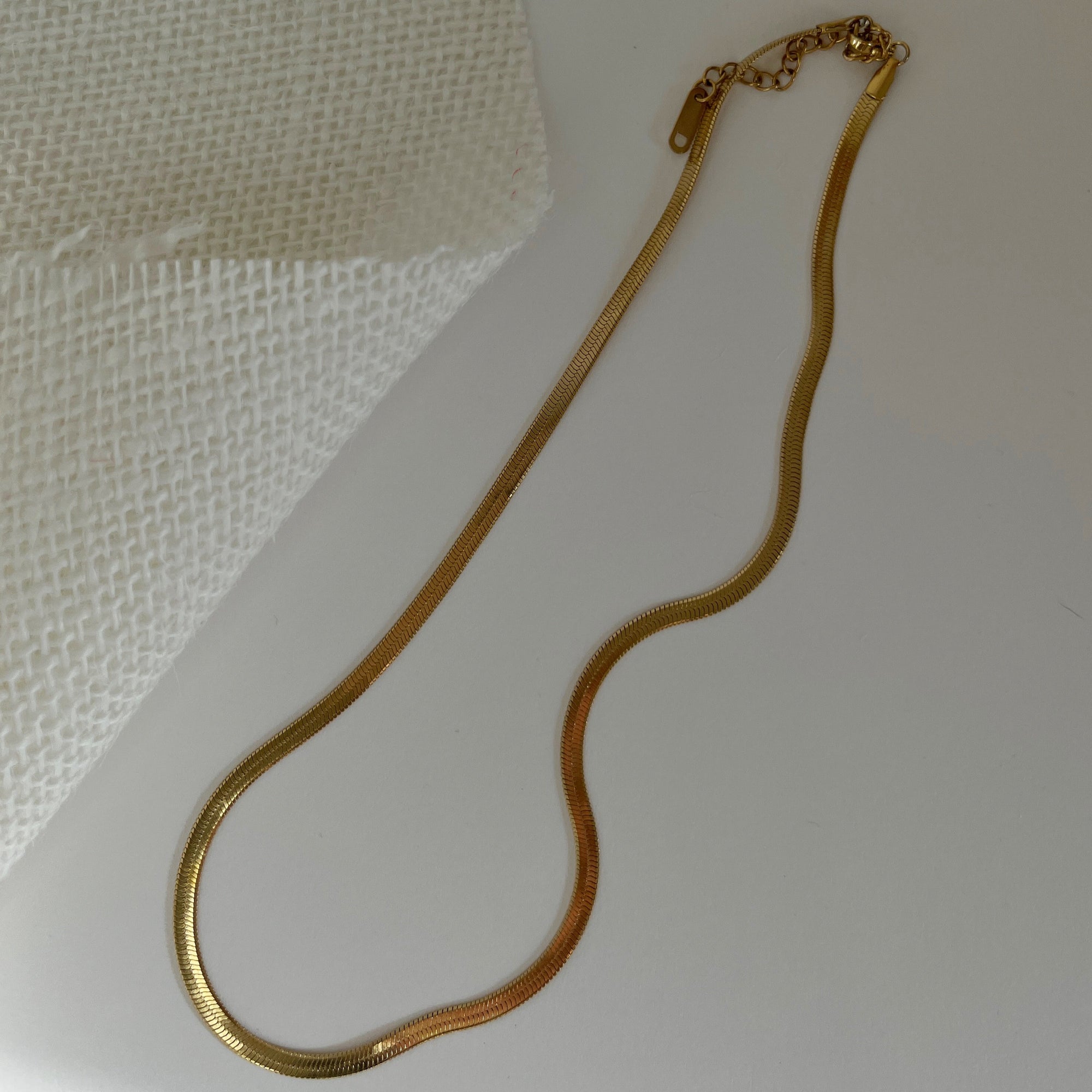 Juno Snake Chain Necklace