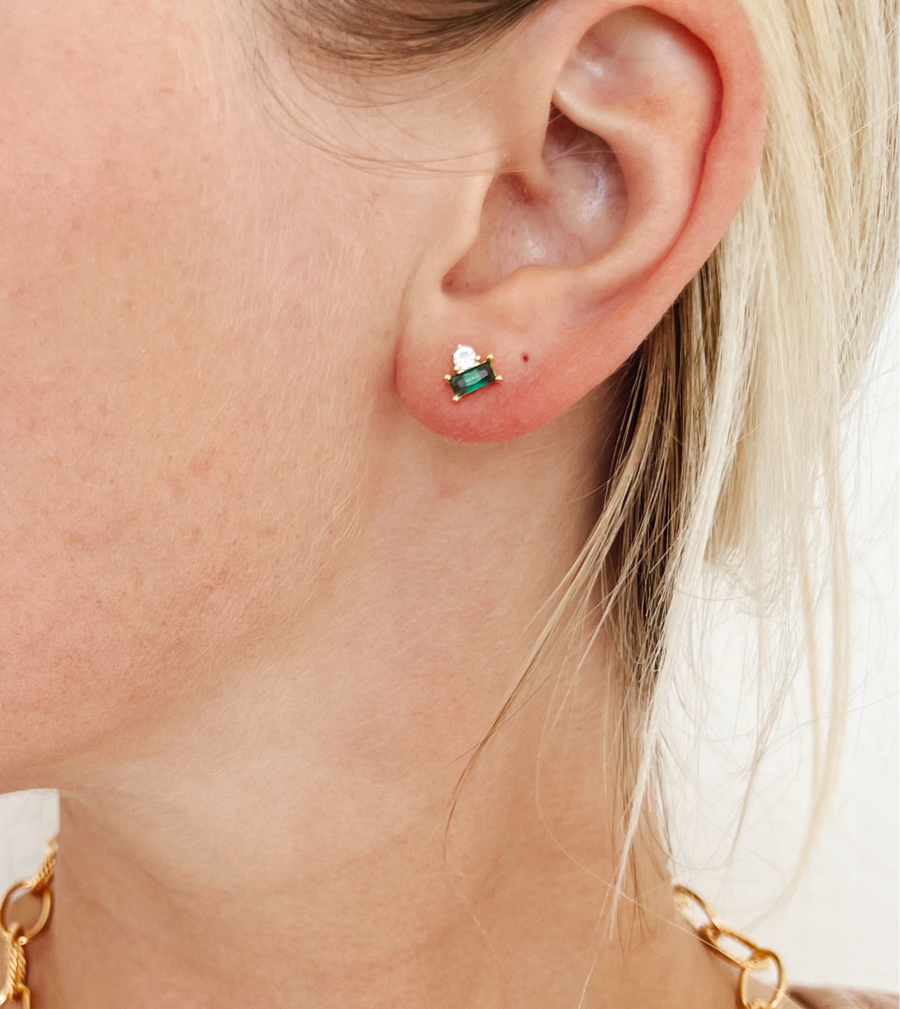Mae Emerald Stud Earrings